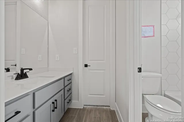 $628,750 | 1327 Webb Creek, New Braunfels, TX 78132