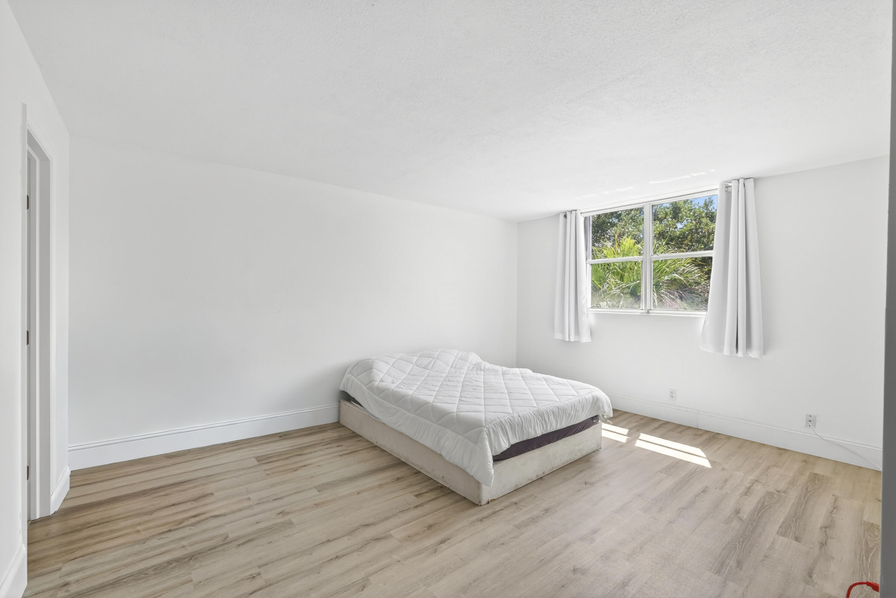 5961 Northwest 2nd Avenue, Unit 302 Boca Raton, FL 33487 - Photo 18 of 31 16-8I8A0442