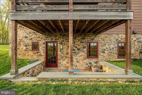 $2,250,000 | 202 Privet Lane, Elverson, PA 19520