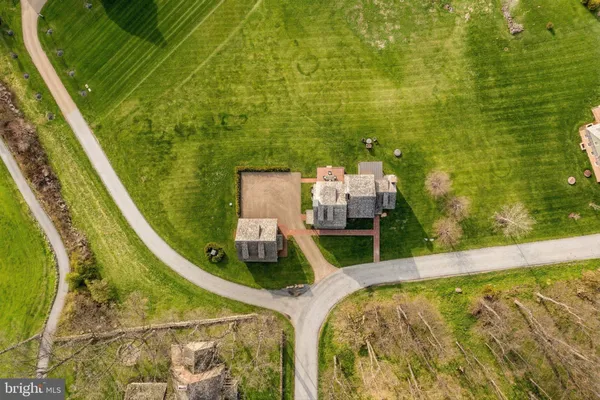 $2,250,000 | 202 Privet Lane, Elverson, PA 19520