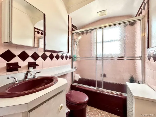 $1,129,000 | 25-14 43rd Street | Astoria