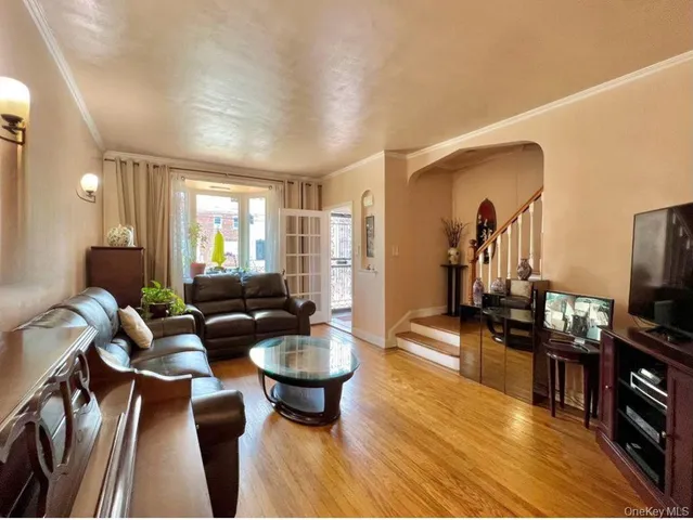 $1,129,000 | 25-14 43rd Street | Astoria