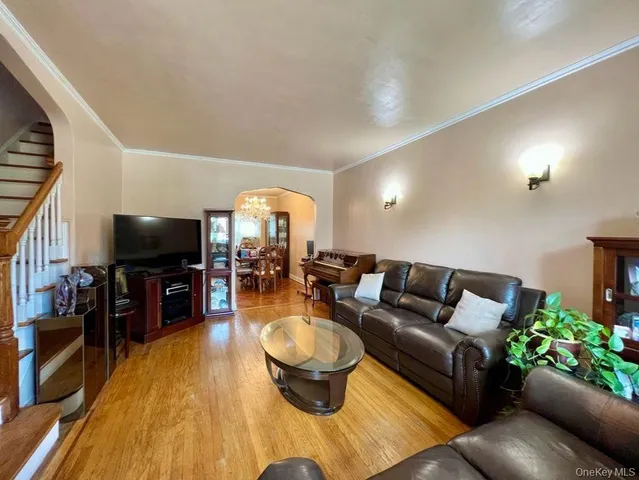 $1,129,000 | 25-14 43rd Street | Astoria