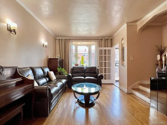 $1,129,000 | 25-14 43rd Street | Astoria