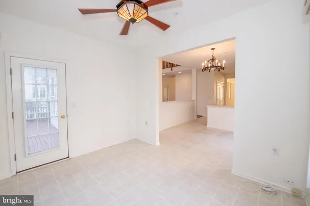 a view of empty room with wooden roof