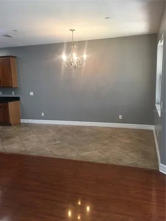 $2,550 | 7433 Terrace River Drive, Tampa, FL 33637