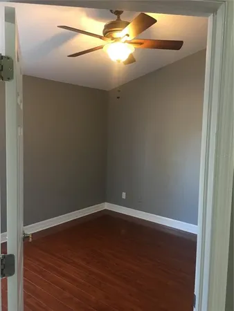 $2,550 | 7433 Terrace River Drive, Tampa, FL 33637