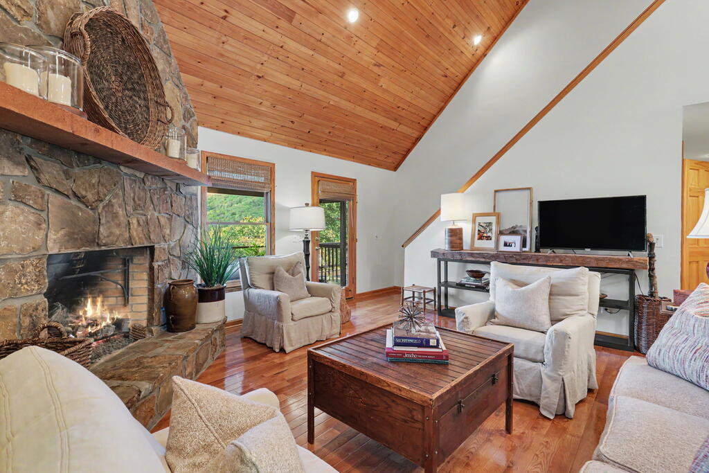 237 Flat Rock Ridge Road Blairsville, GA 30512 - Photo 19 of 87 Gallery Image 19