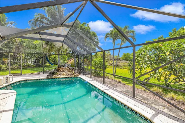 $4,750 | 5706 Guava Drive, Tamarac, FL 33319