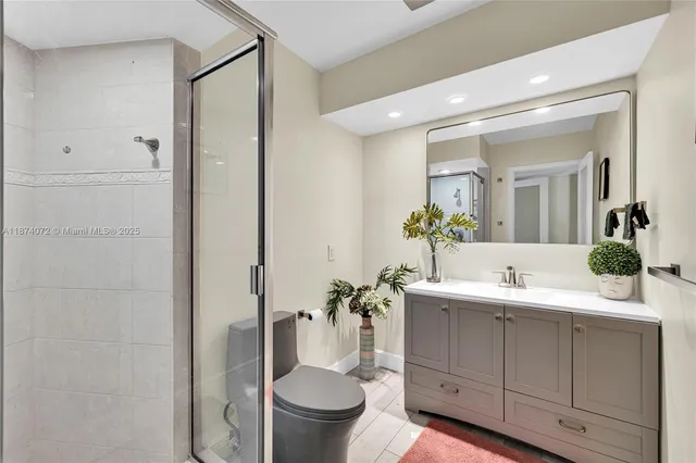 $4,750 | 5706 Guava Drive, Tamarac, FL 33319