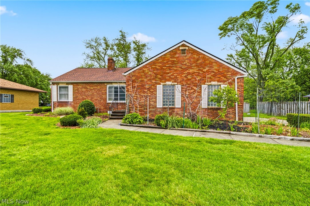 725 Chestnut Road Seven Hills, OH 44131 - Photo 27 of 43