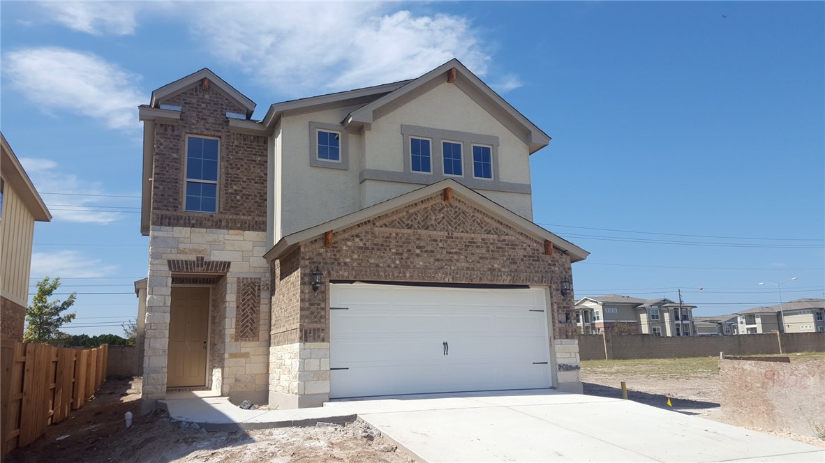 9400 Hunter Lane Austin, TX 78748 - Photo 1 of 1