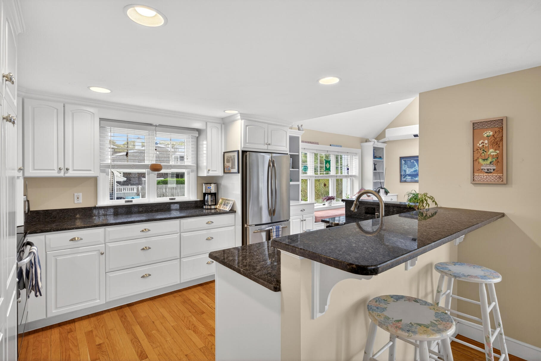 76 Santuit Road North Falmouth, MA 02556 - Photo 8 of 44 8