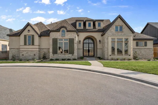 $894,999 | 4613 142nd Street, Lubbock, TX 79424