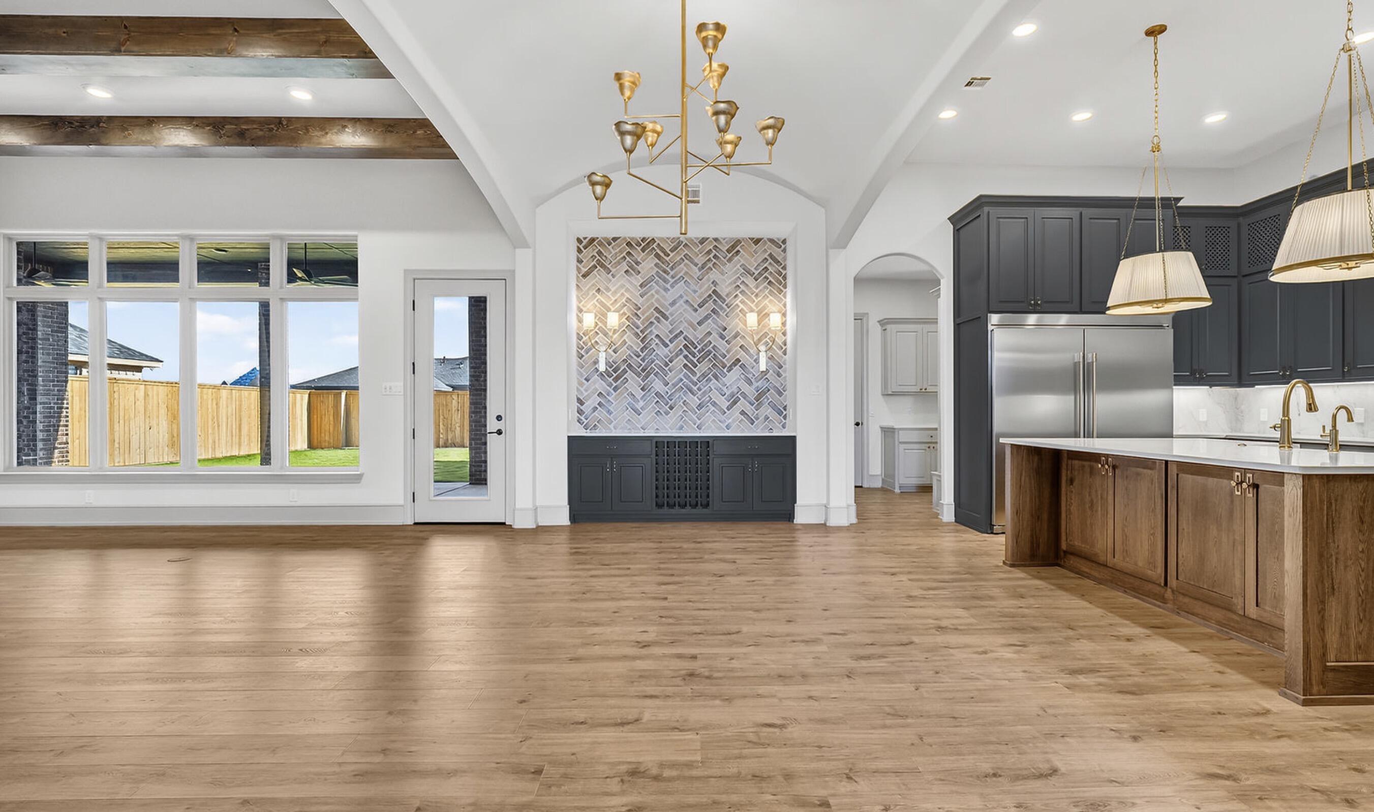 4613 142nd Street Lubbock, TX 79424 - Photo 4 of 41 Open concept Dining space!