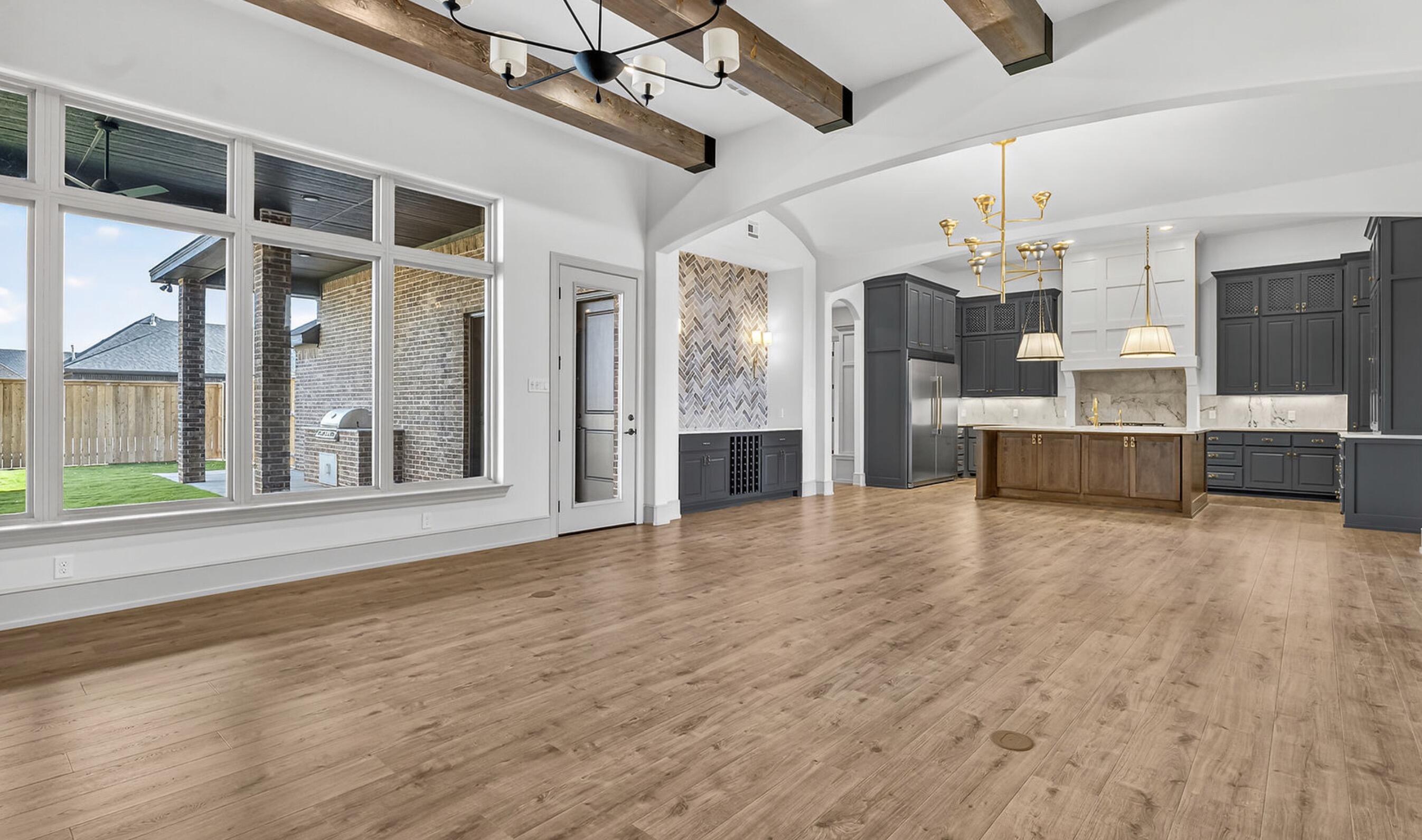 4613 142nd Street Lubbock, TX 79424 - Photo 6 of 41 Grand Living Space!