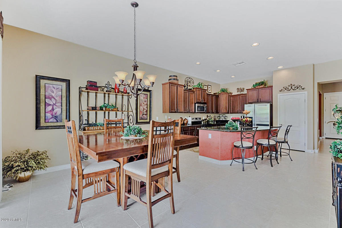 19160 North Stonegate Road Maricopa, AZ 85138 - Photo 11 of 32 11-011