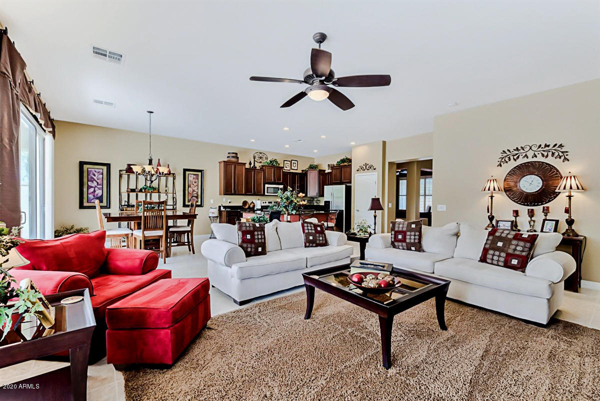 19160 North Stonegate Road Maricopa, AZ 85138 - Photo 14 of 32 14-014