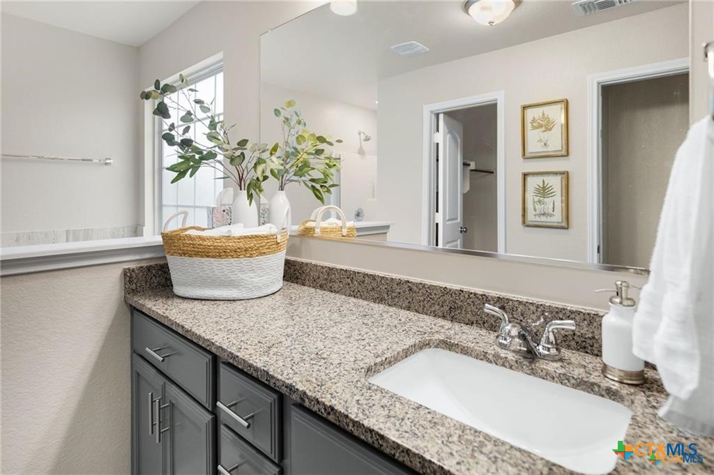 3002 Clevelander Drive Temple, TX 76504 - Photo 21 of 33 Master Bathroom