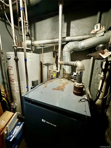 $1,590,000 | 41-22 149th Street | Murray Hill - Flushing