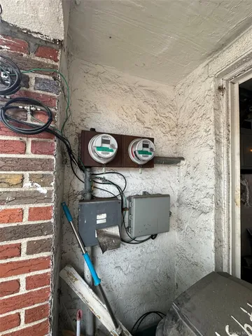 $1,590,000 | 41-22 149th Street | Murray Hill - Flushing