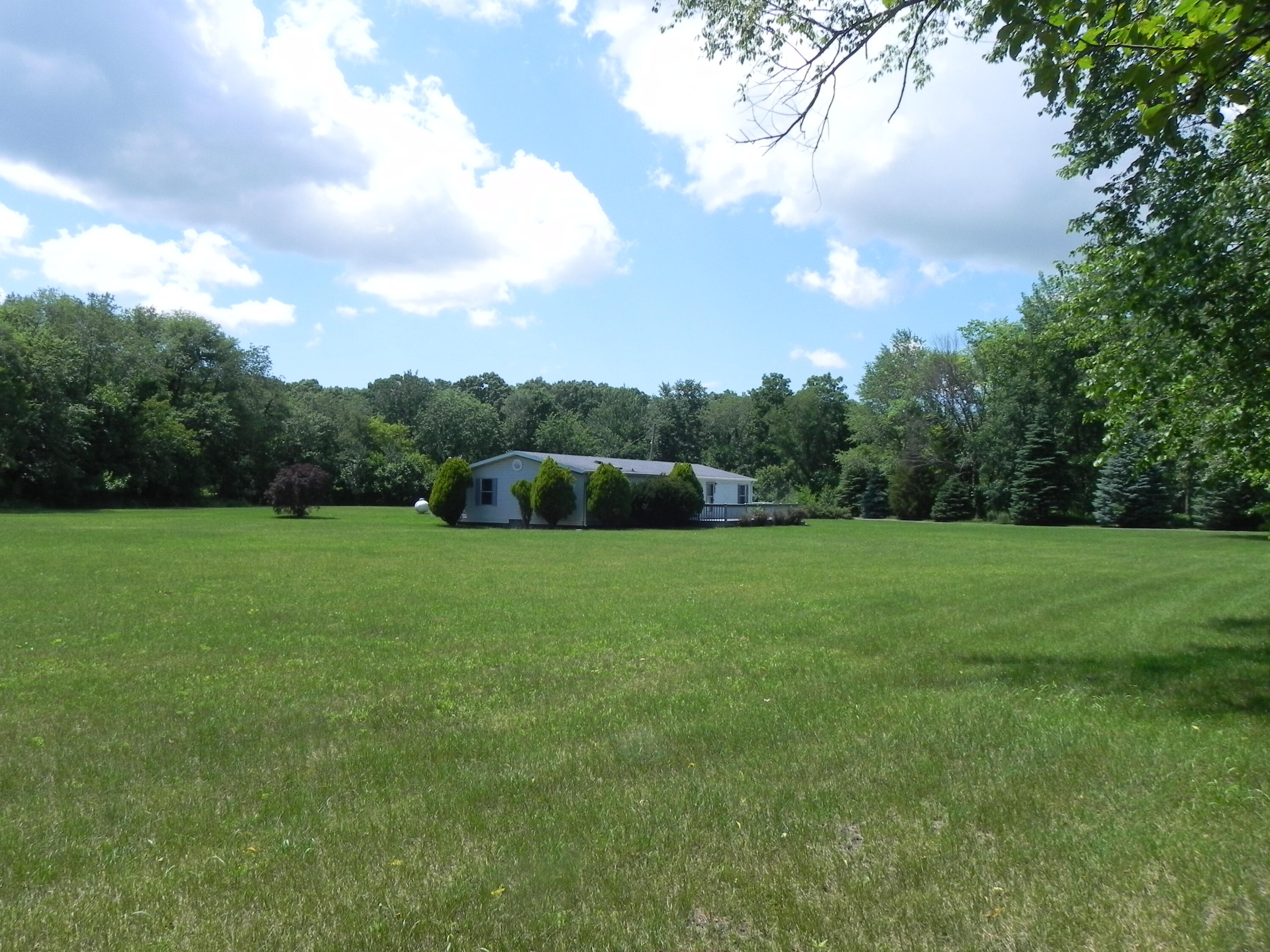 87550 Old Swamp Road Decatur, MI 49045 - Photo 19 of 25 DSCN8055