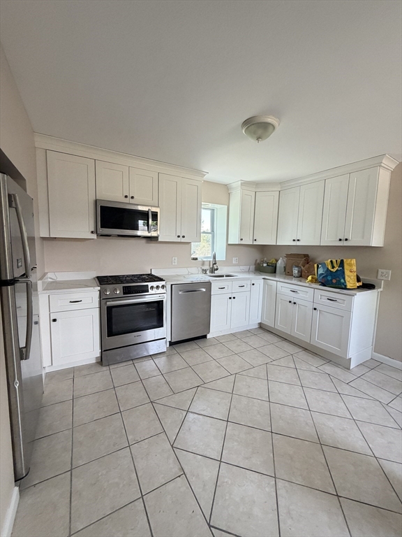 6 Edwards Place, Unit 2 Chelmsford, MA 01863 - Photo 8 of 40
