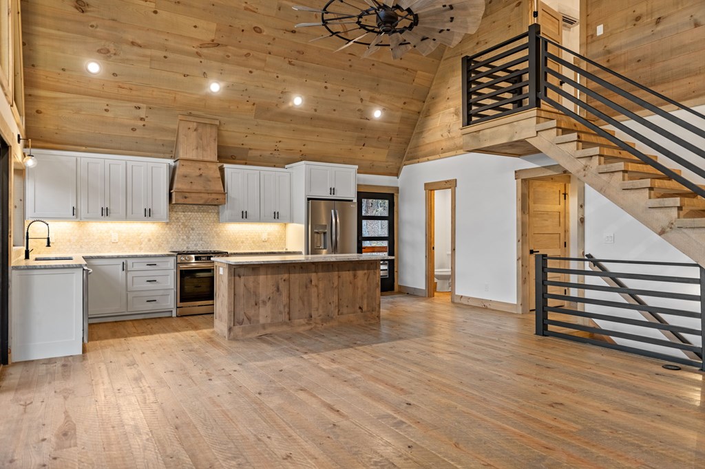 307 Cohutta Overlook Drive Blue Ridge, GA 30513 - Photo 17 of 61 Gallery Image 17