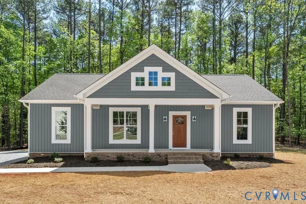 $329,900 | 141 Jamestown Lane, Bracey, VA 23919
