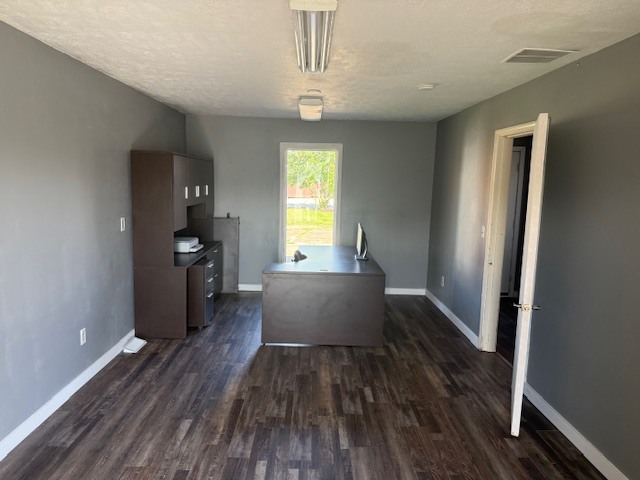 806 Four Seasons Road Bloomington, IL 61701 - Photo 15 of 23 a room with window and wooden floor