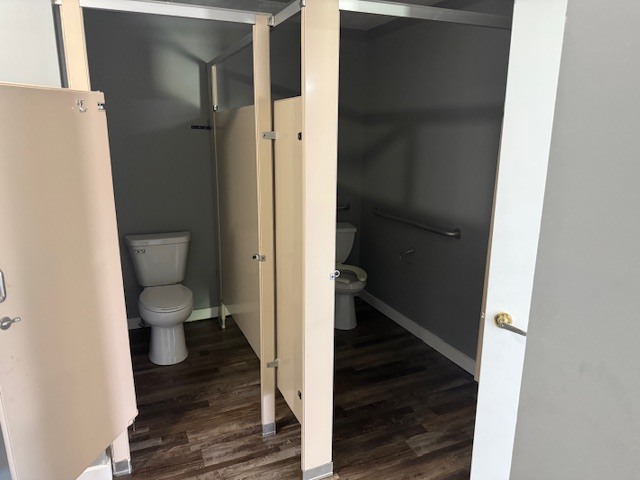 806 Four Seasons Road Bloomington, IL 61701 - Photo 21 of 23 a bathroom with a toilet and a shower