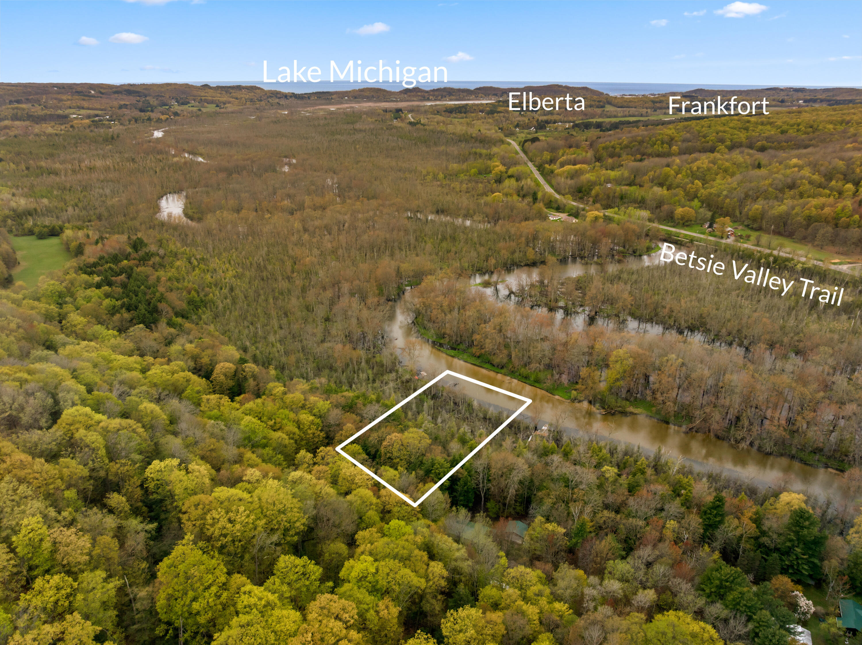 3513 River Road Frankfort, MI 49635 - Photo 2 of 35 DJI_20260513124233_0090_D