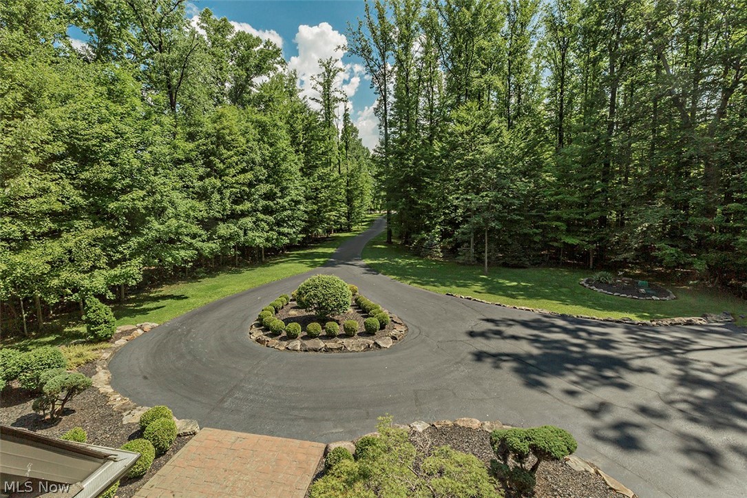 7737 Chagrin Road Chagrin Falls, OH 44023 - Photo 32 of 35 Gallery Image 32