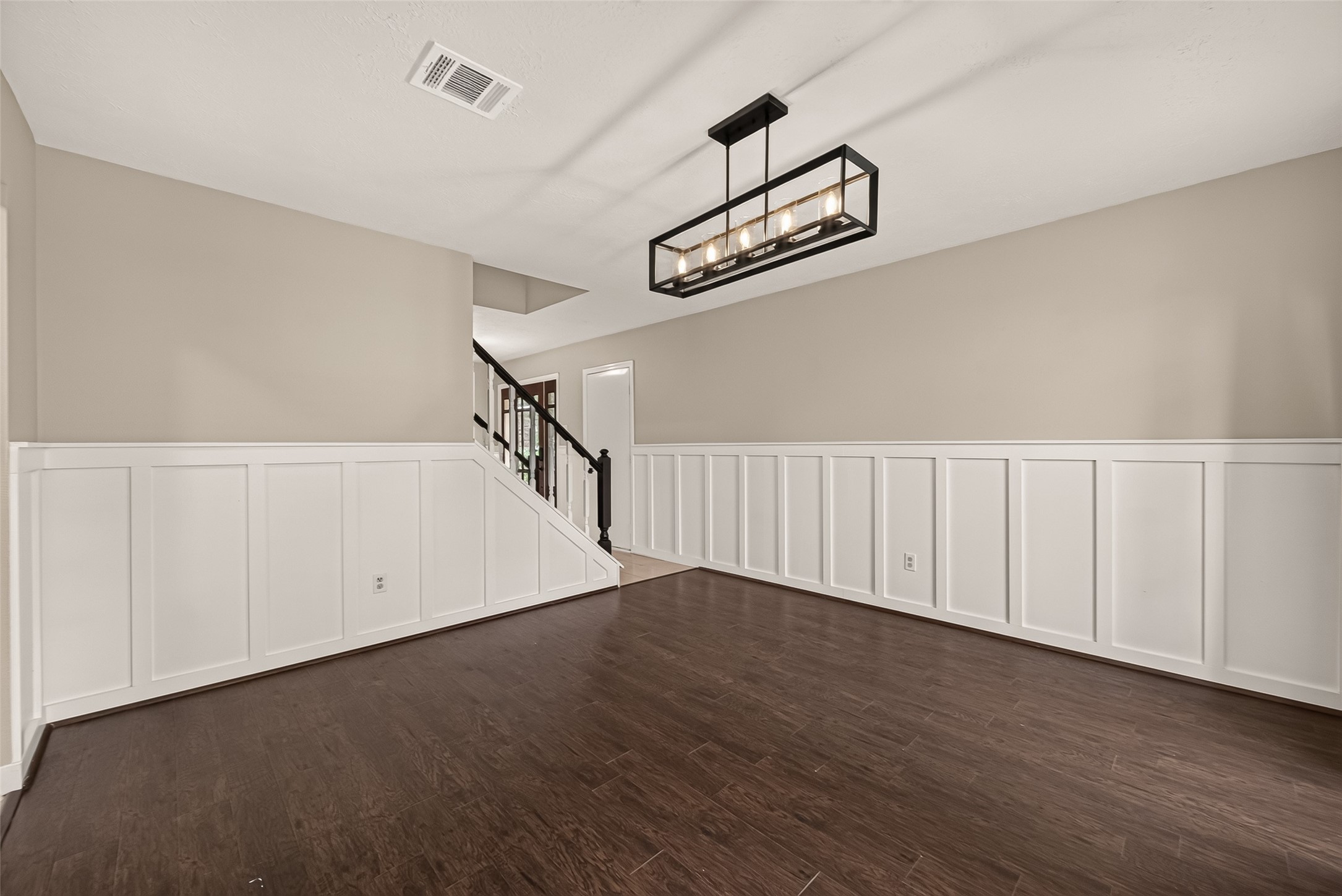 1030 Mabry Mill Road Houston, TX 77062 - Photo 8 of 45