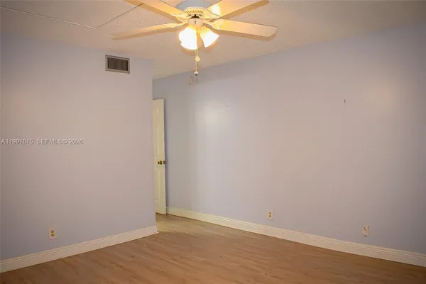 $1,900 | 260 Northwest 76th Avenue, Unit 406, Margate, FL 33063