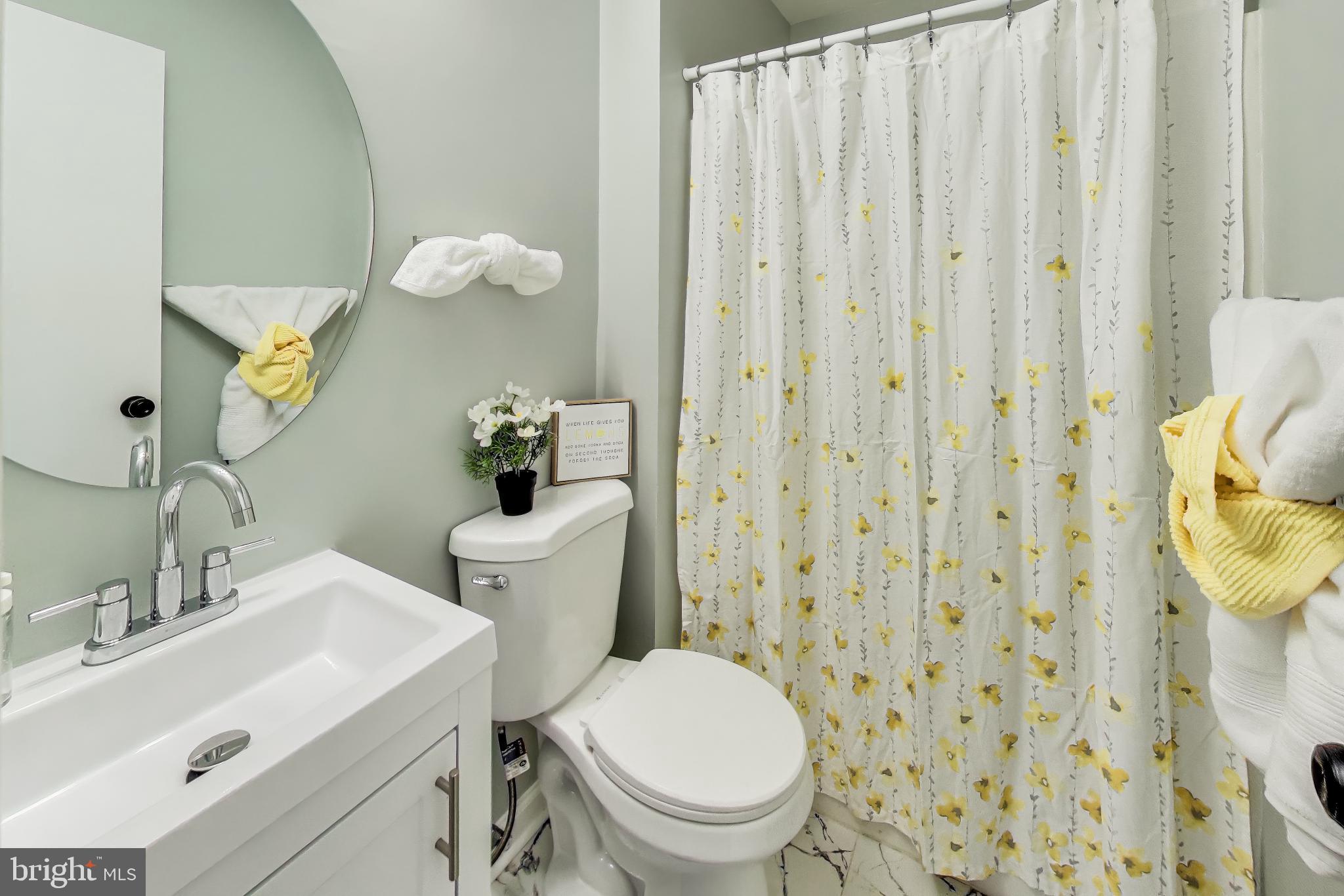 2267 Anvil Lane Temple Hills, MD 20748 - Photo 18 of 32 Primary Bath