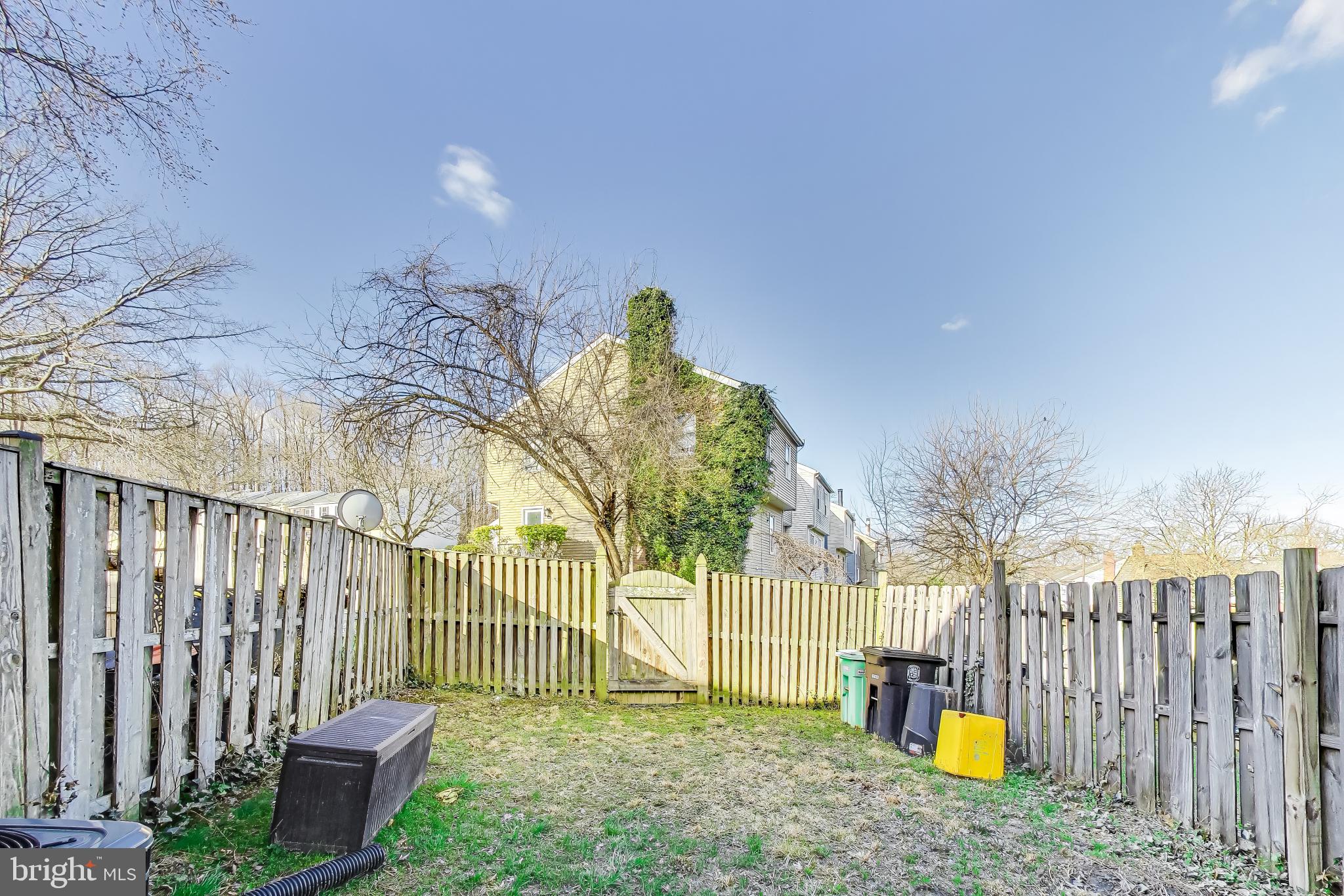 2267 Anvil Lane Temple Hills, MD 20748 - Photo 29 of 32 Exterior Rear