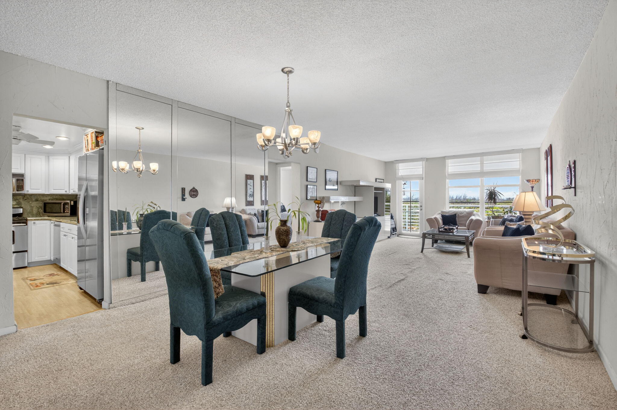 2851 South Ocean Boulevard, Unit 5M Boca Raton, FL 33432 - Photo 4 of 46 Dining/Living