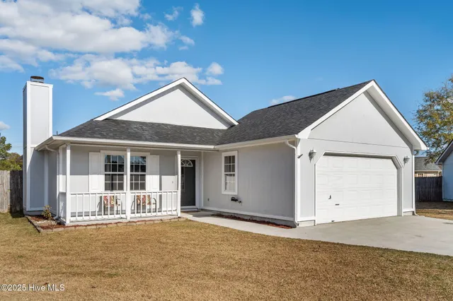 $252,000 | 506 Sumrell Way, Hubert, NC 28539