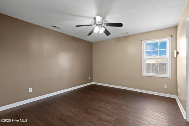 $252,000 | 506 Sumrell Way, Hubert, NC 28539