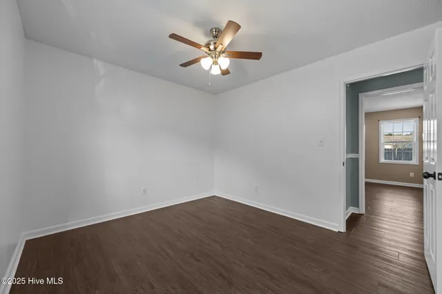 $252,000 | 506 Sumrell Way, Hubert, NC 28539