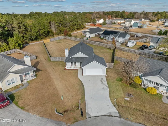 $252,000 | 506 Sumrell Way, Hubert, NC 28539