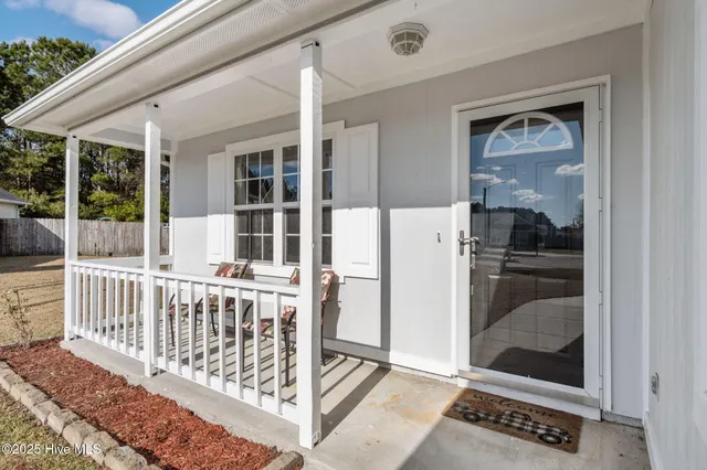 $252,000 | 506 Sumrell Way, Hubert, NC 28539