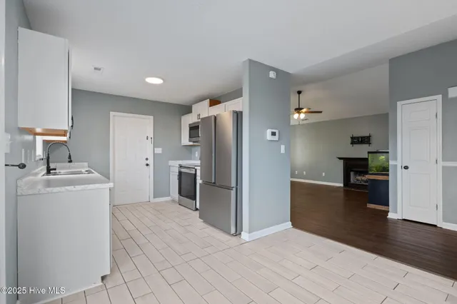 $252,000 | 506 Sumrell Way, Hubert, NC 28539