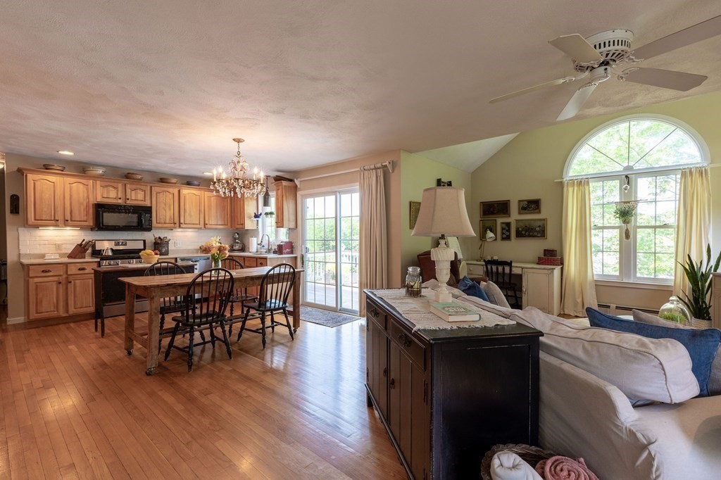 16 Atherton Road Hudson, MA 01749 - Photo 13 of 42 Gallery Image 13