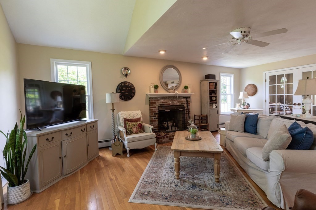 16 Atherton Road Hudson, MA 01749 - Photo 15 of 42 Gallery Image 15