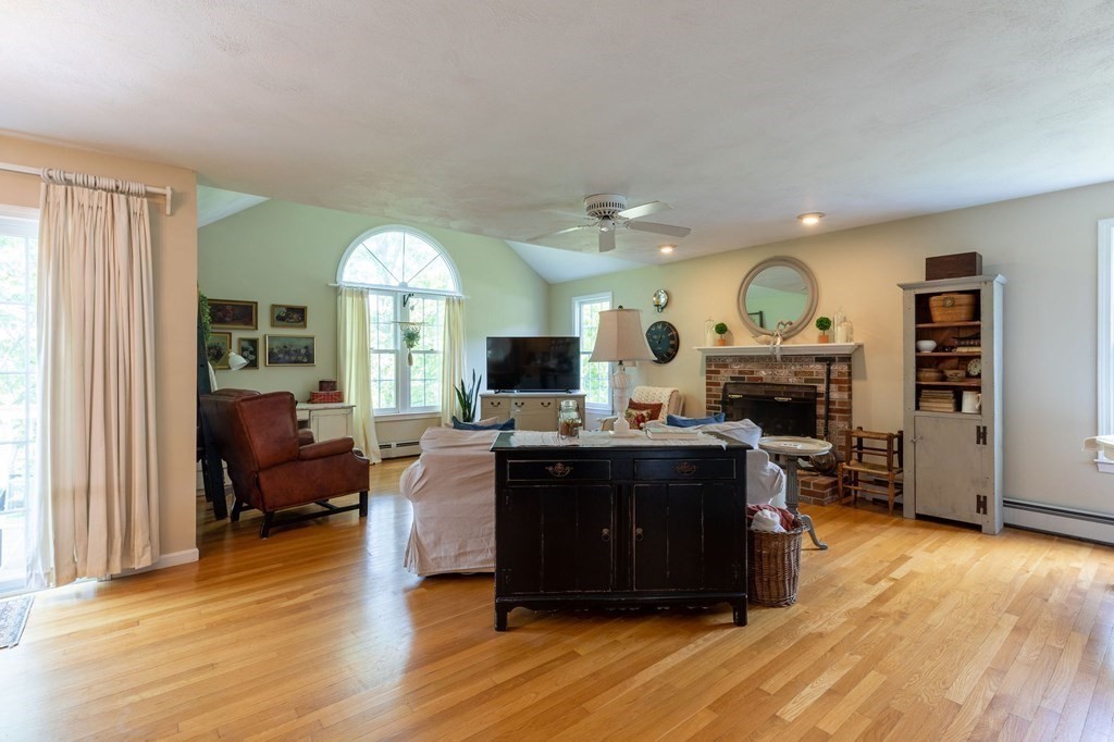 16 Atherton Road Hudson, MA 01749 - Photo 17 of 42 Gallery Image 17
