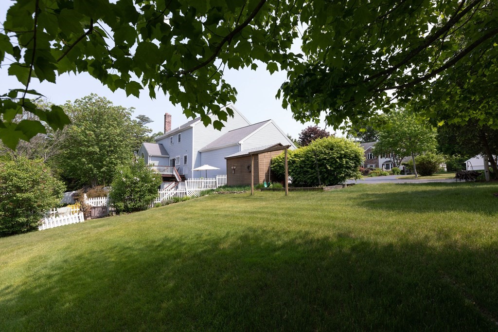 16 Atherton Road Hudson, MA 01749 - Photo 40 of 42 Gallery Image 40