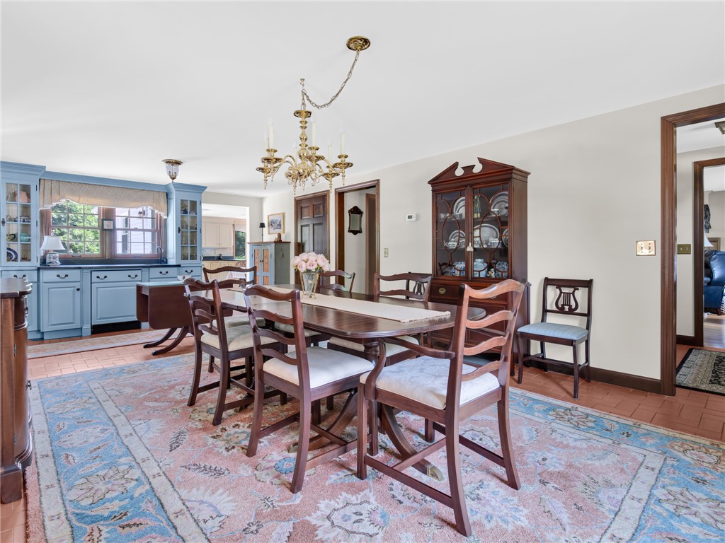 10 Ridgefield Drive East Greenwich, RI 02818 - Photo 15 of 38