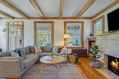 $1,150,000 | 36 Salter Place, Maplewood, NJ 07040